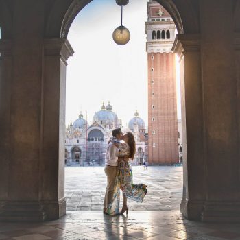 Surprise proposal above Rialto Bridge, one of the best places to propose in Venice.