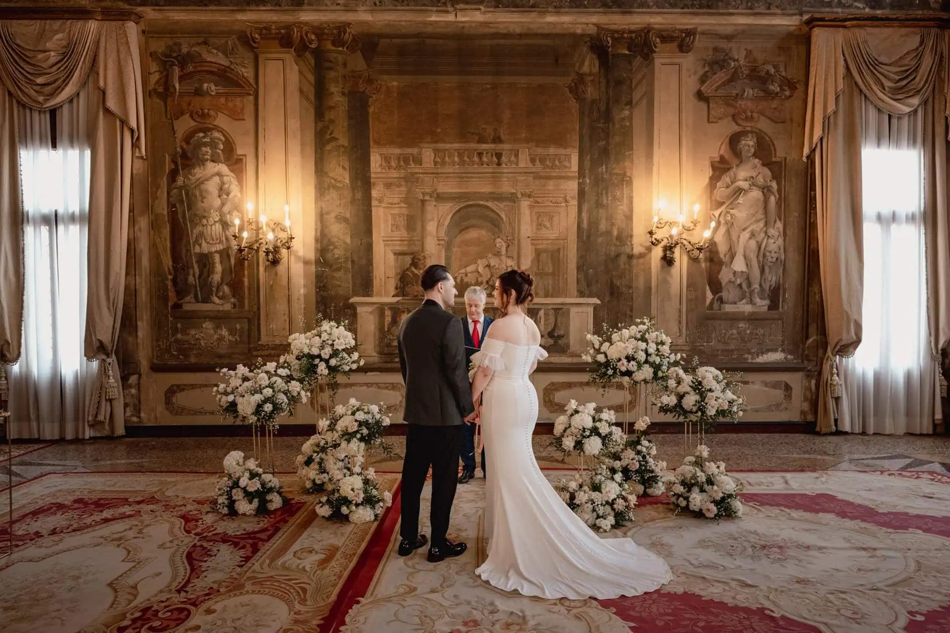 Symbolic wedding ceremony in the Sala della Musica at Ca’ Sagredo Venice