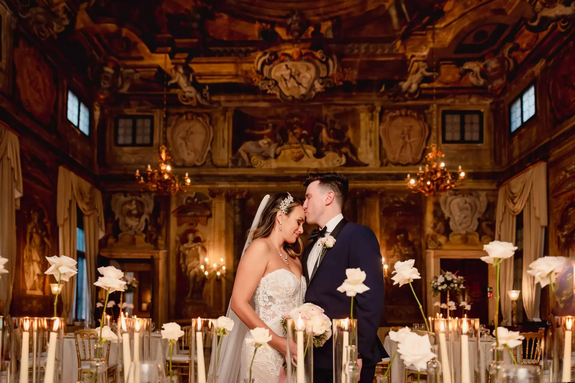 Ca’ Sagredo, a Venice iconic location for wedding with a frescoed ballroom and Grand Canal views.