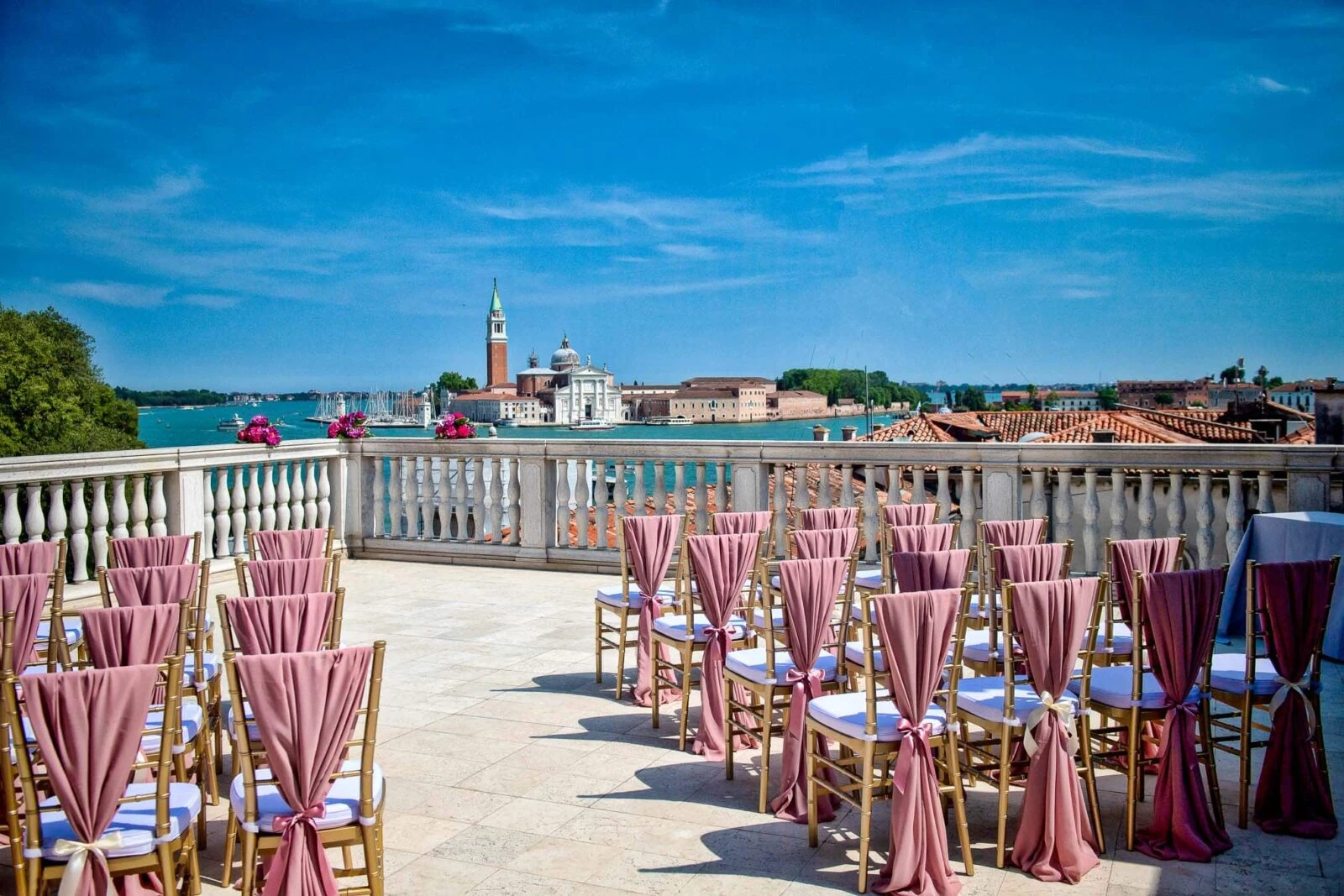 Rooftop Wedding at Luna Hotel Baglioni – Venice Iconic Locations for Wedding