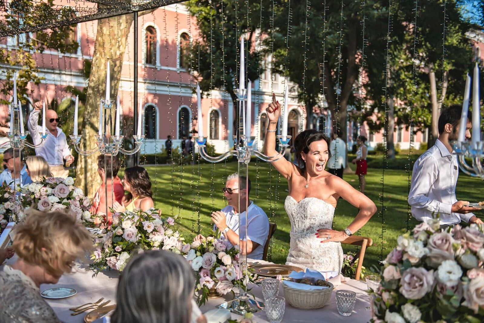 Outdoor wedding in the luxurious gardens of Kempinski Venice.