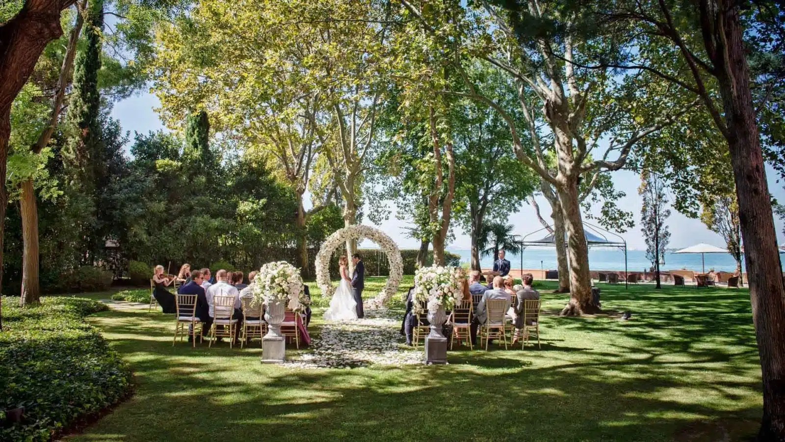 San Clemente Palace Kempinski, a Venice iconic location for wedding on a private island with lagoon views.