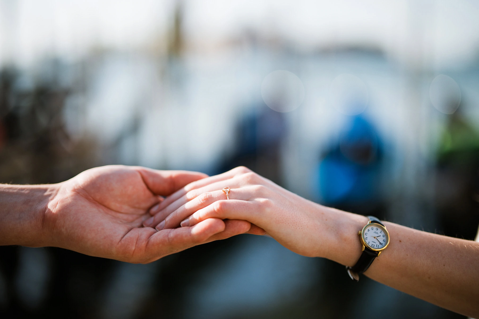 Venice surprise proposal photo by the Riva dei Schiavoni waterfront