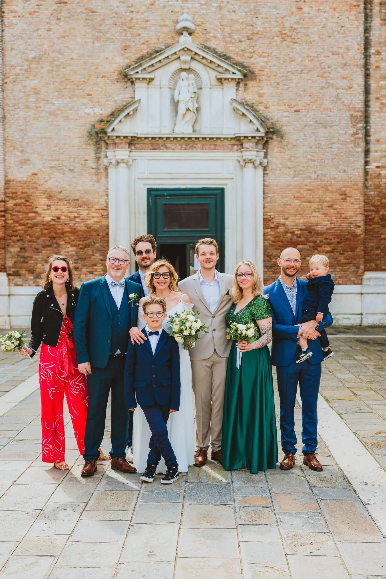 Venice wedding at Scuola Grande dei Carmini – family and guests moment