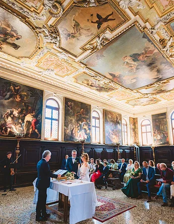 Venice wedding at Scuola Grande dei Carmini – vow renewal ceremony