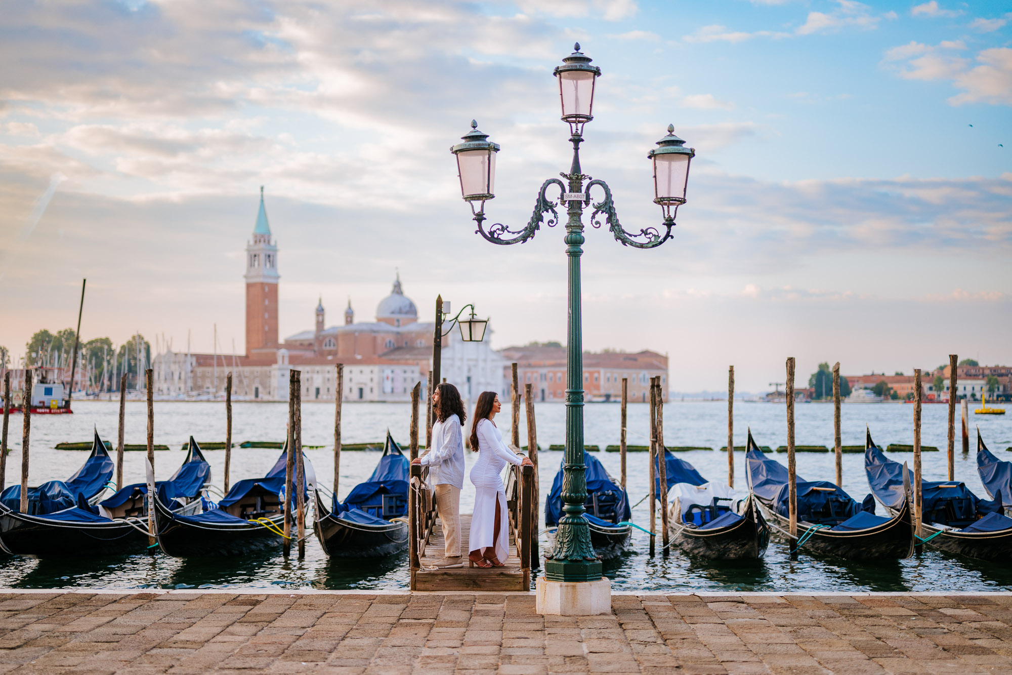 best time for a family photoshoot in venice 44